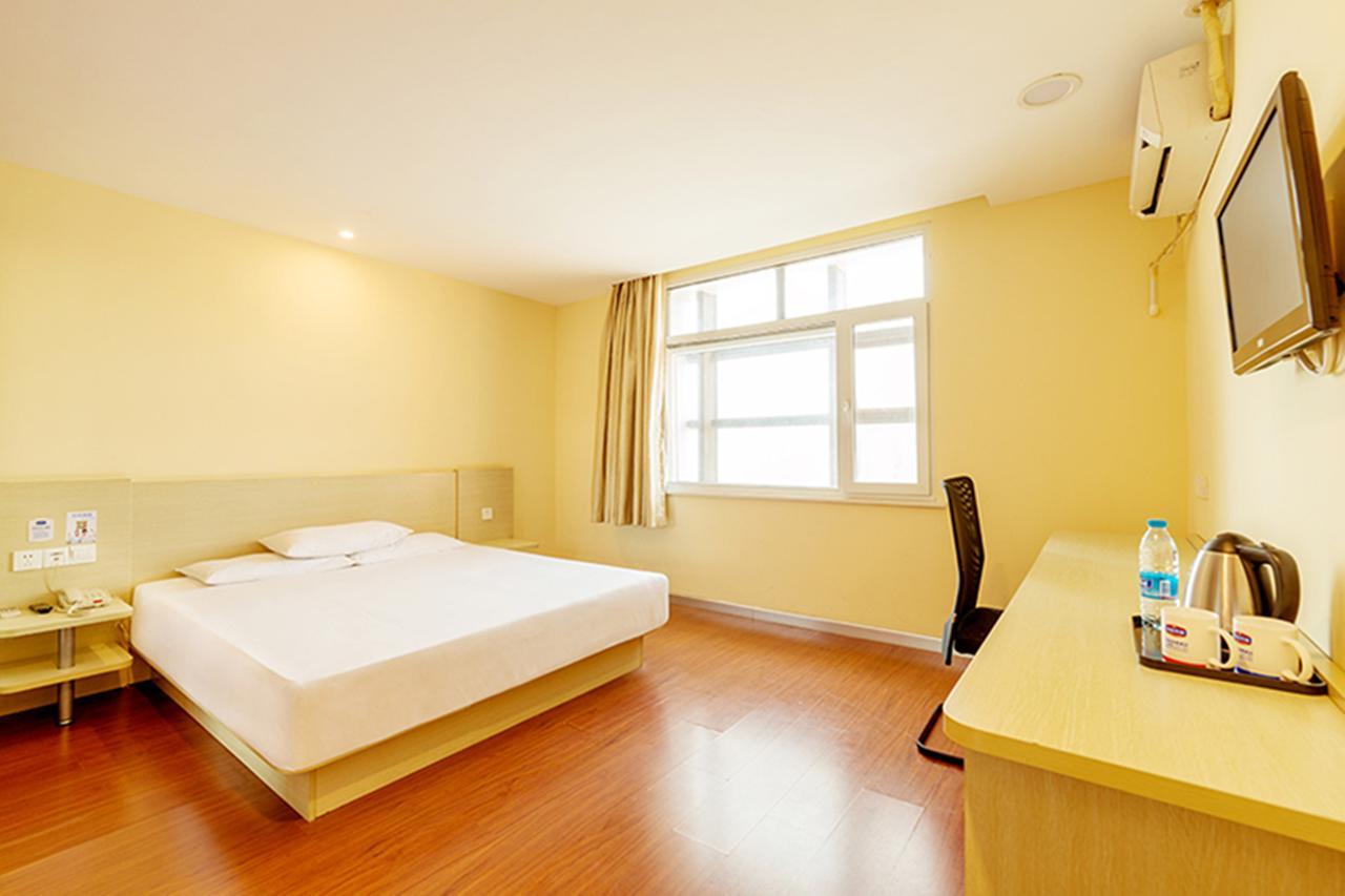 Hanting Express Kunming Yieryi Street Yunnan Normal University Branch Exterior foto
