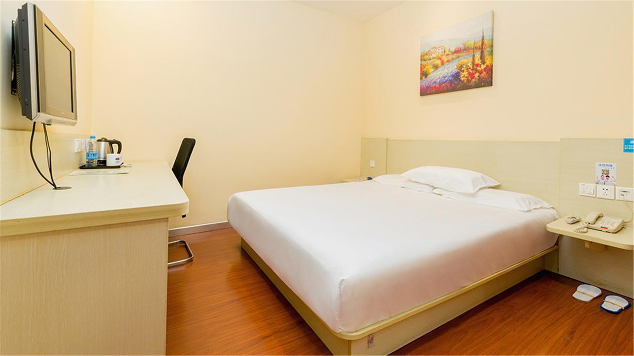 Hanting Express Kunming Yieryi Street Yunnan Normal University Branch Exterior foto