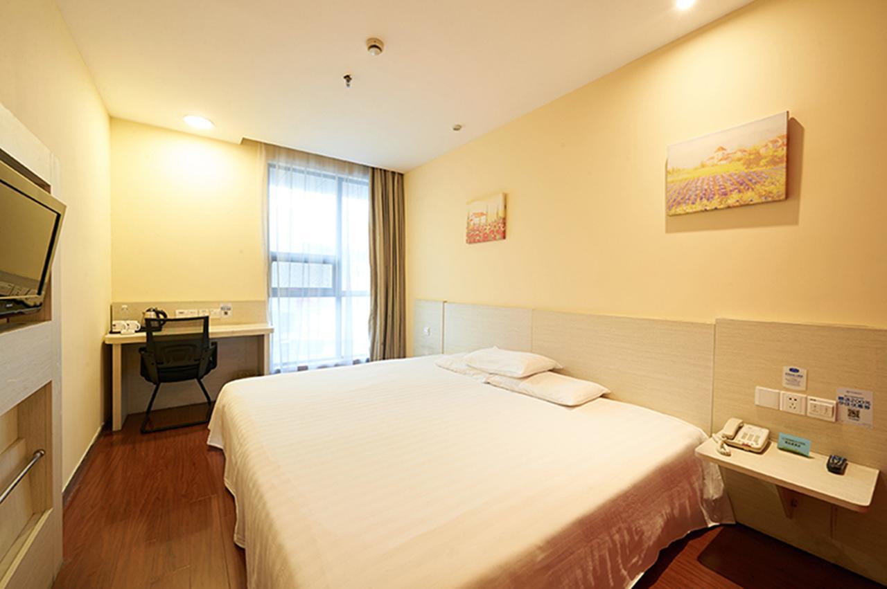 Hanting Express Kunming Yieryi Street Yunnan Normal University Branch Exterior foto